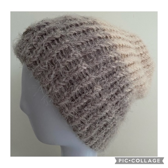 NWT Teens Knitted Hats, Warm & cozy, Knitting, Hats, Unisex, Handmade by Seller. - Picture 3 of 6